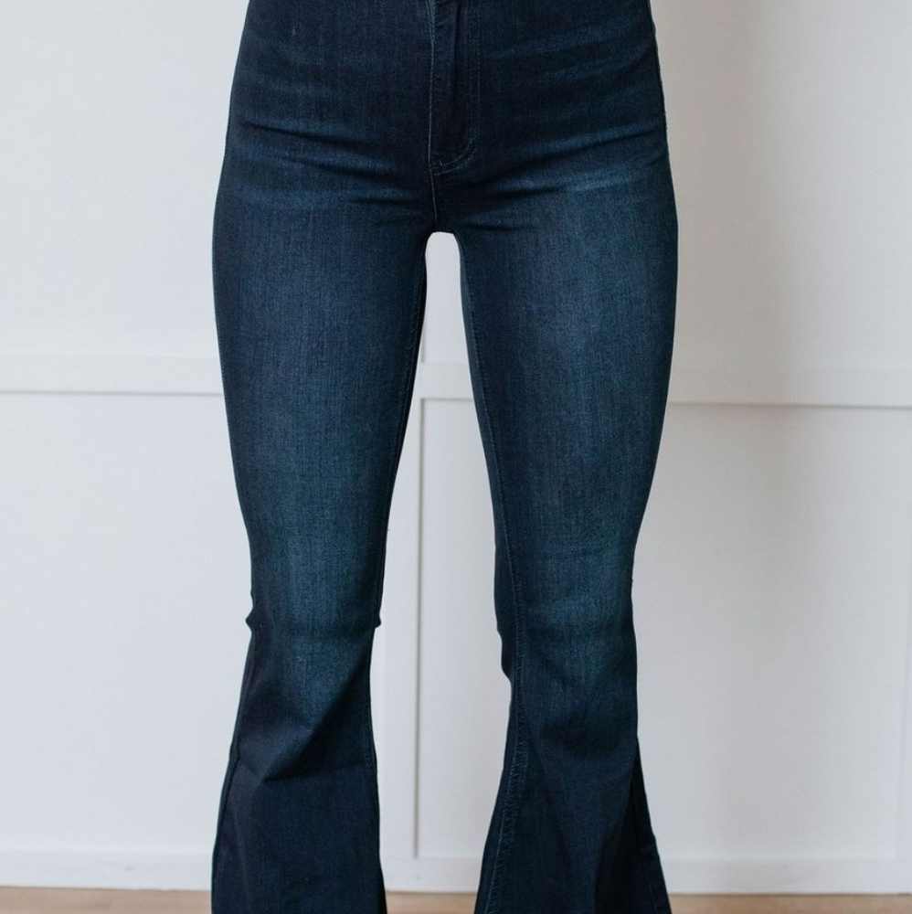 Dark Wash Denim Jeans Wide Leg Bell Bottom Pant - Picture 3 of 3